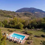 Διαμέρισμα In A With Swimming Pool