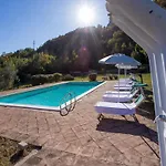 In A With Swimming Pool Διαμέρισμα *