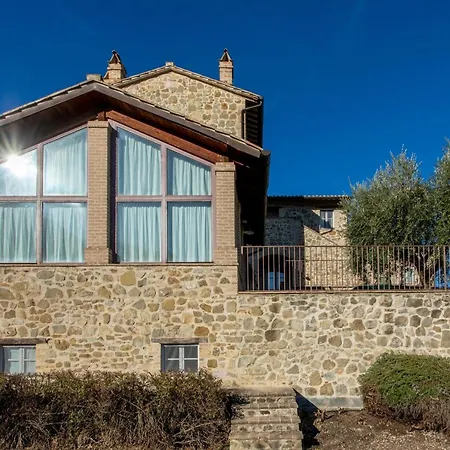 In A With Swimming Pool Apartment *