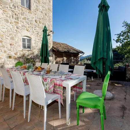 In A With Swimming Pool * Assisi