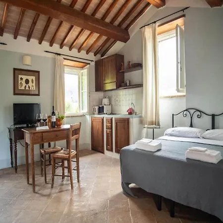 Apartament In A With Swimming Pool