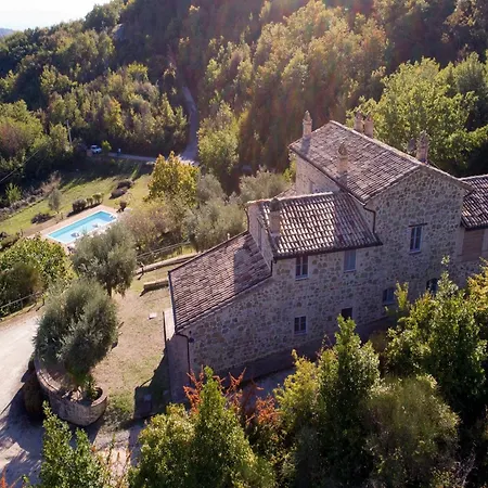 Appartement In A With Swimming Pool Assisi