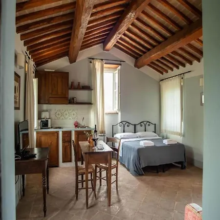 Appartement In A With Swimming Pool *